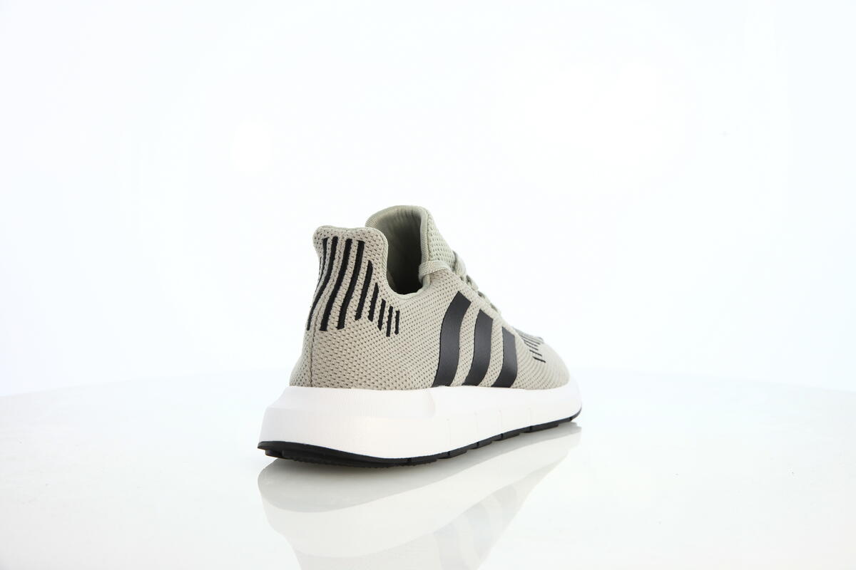 adidas Originals Swift Run 
